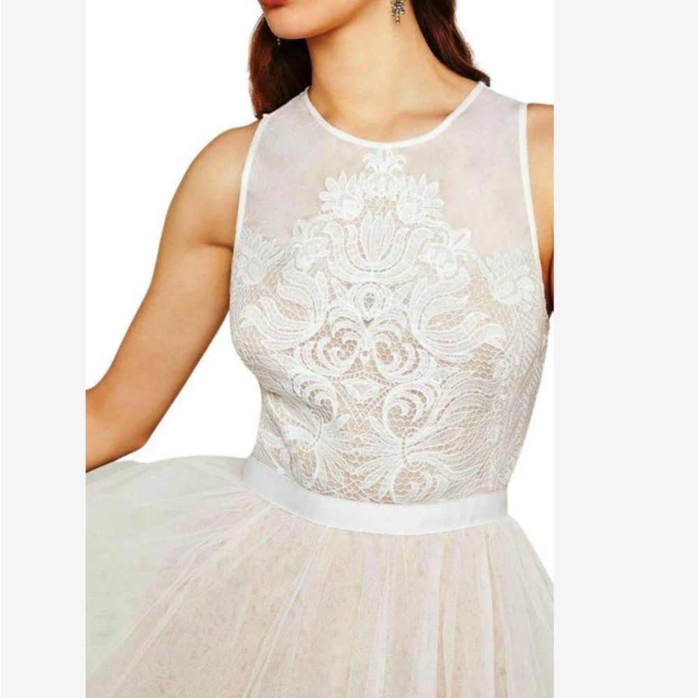 NEW WITH TAGS BCBG MAXAZRIA FORMAL RIESE TULLE APPLIQUÉ MAXI - Picture 3 of 15